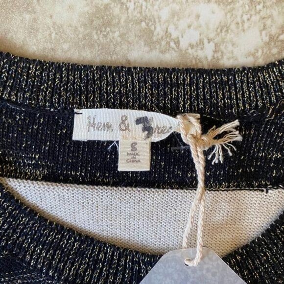 𝅺HEM & Thread Cardigan - Picture 3 of 5